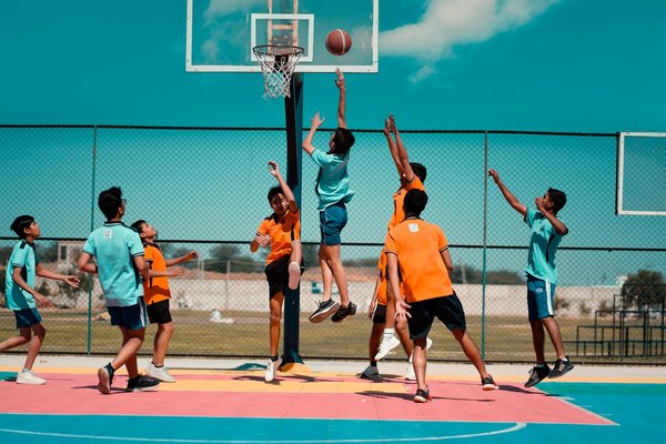 Habillement cycliste : accessoires vestimentaires pour une pratique du vélo confortable